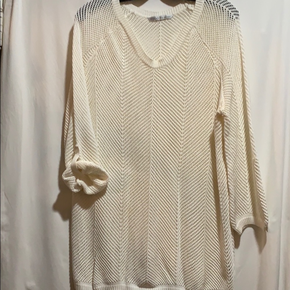 PETER NYGARD sweater winter white.. no SZ tag
